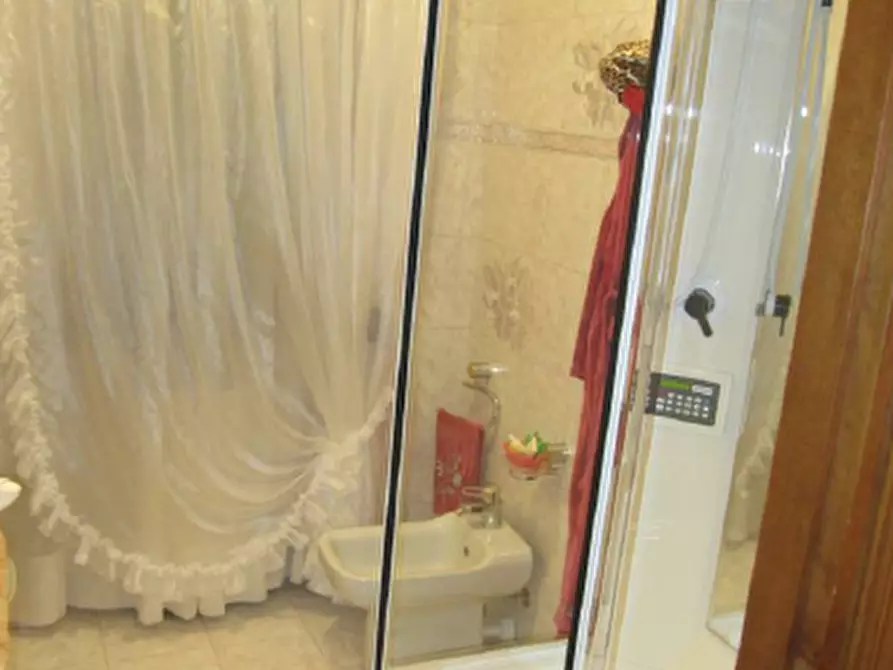 Immagine 8 di Villa in vendita  a Rivalta Di Torino