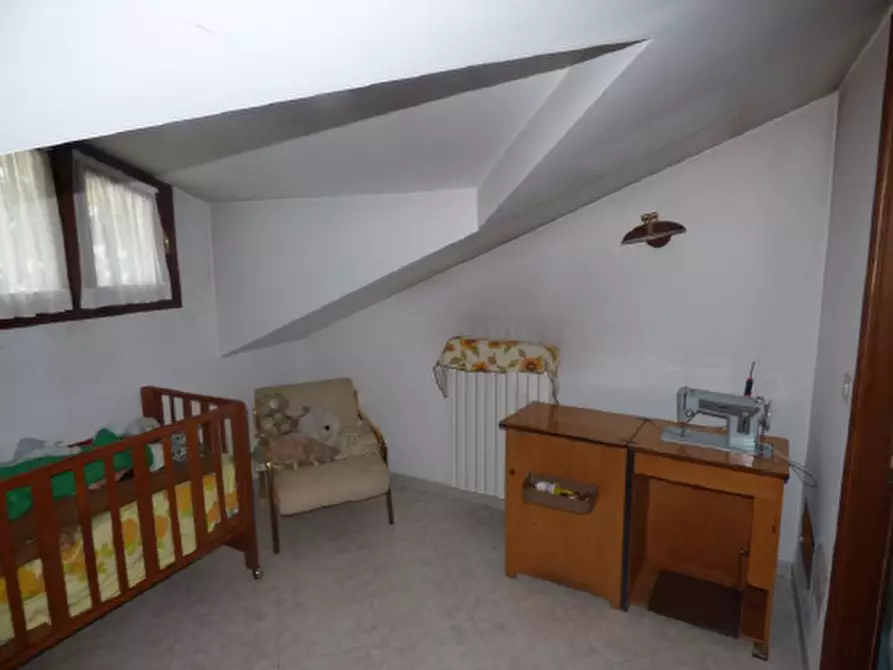 Immagine 10 di Villa in vendita  a Rivalta Di Torino