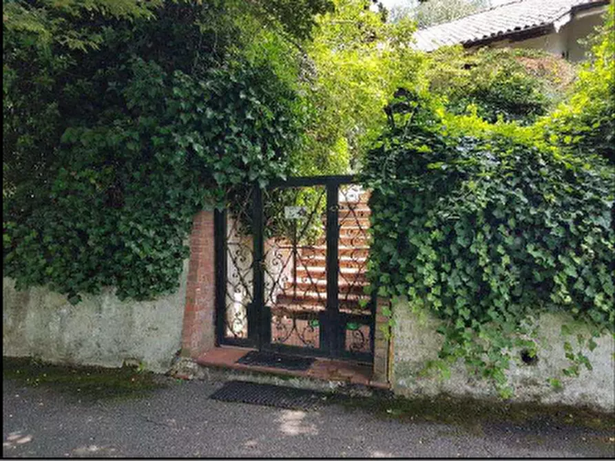 Immagine 5 di Villa in vendita  a Pecetto Torinese