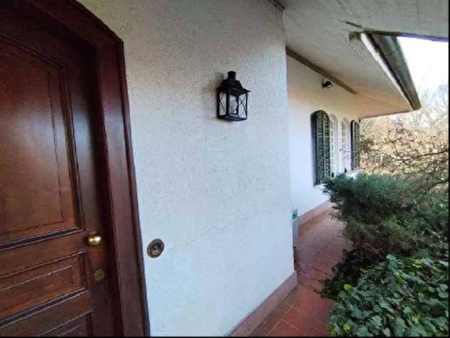 Immagine 9 di Villa in vendita  a Pecetto Torinese