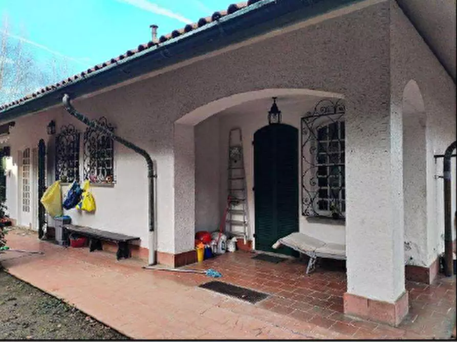 Immagine 13 di Villa in vendita  a Pecetto Torinese
