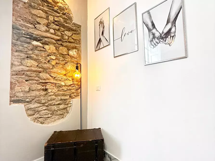 Immagine 7 di Appartamento in vendita  a Massa