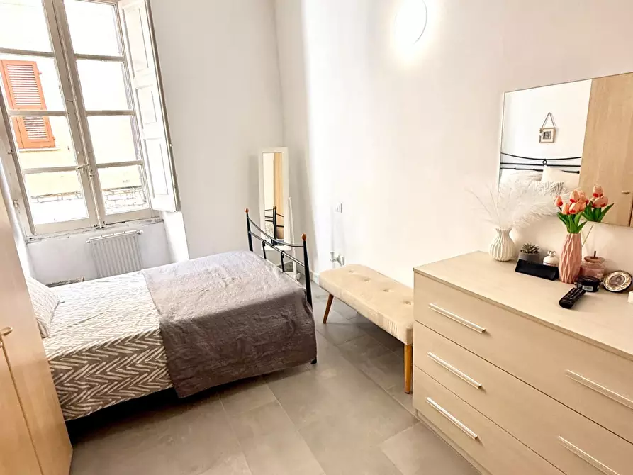 Immagine 15 di Appartamento in vendita  a Massa