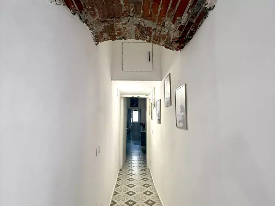 Immagine 19 di Appartamento in vendita  a Massa