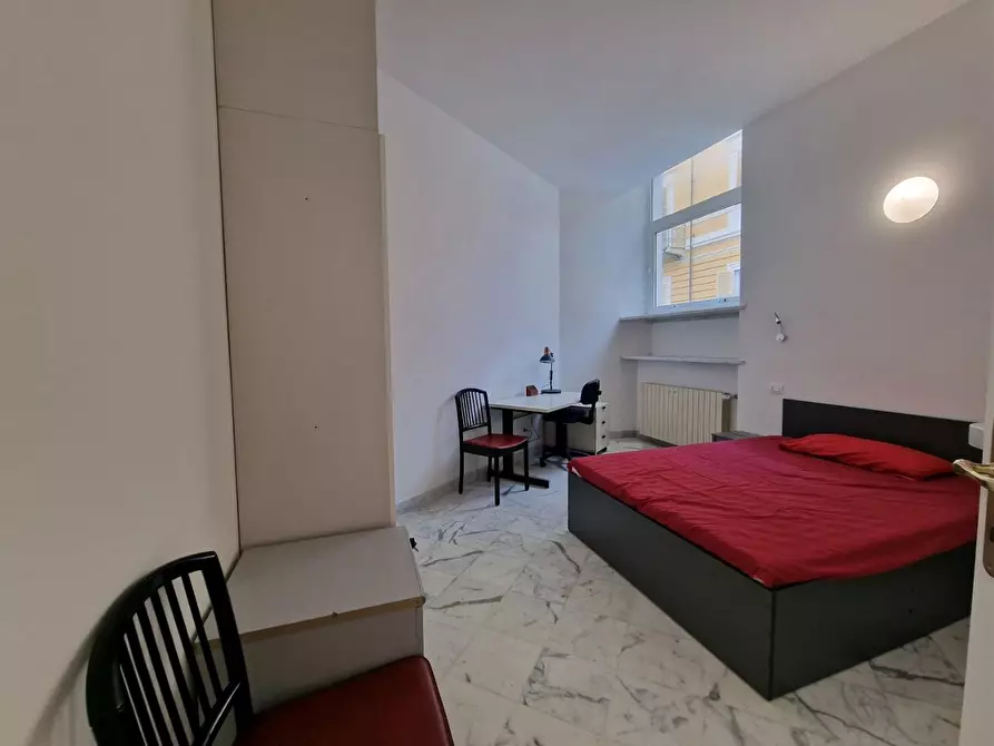 Immagine 15 di Appartamento in affitto  a Carrara