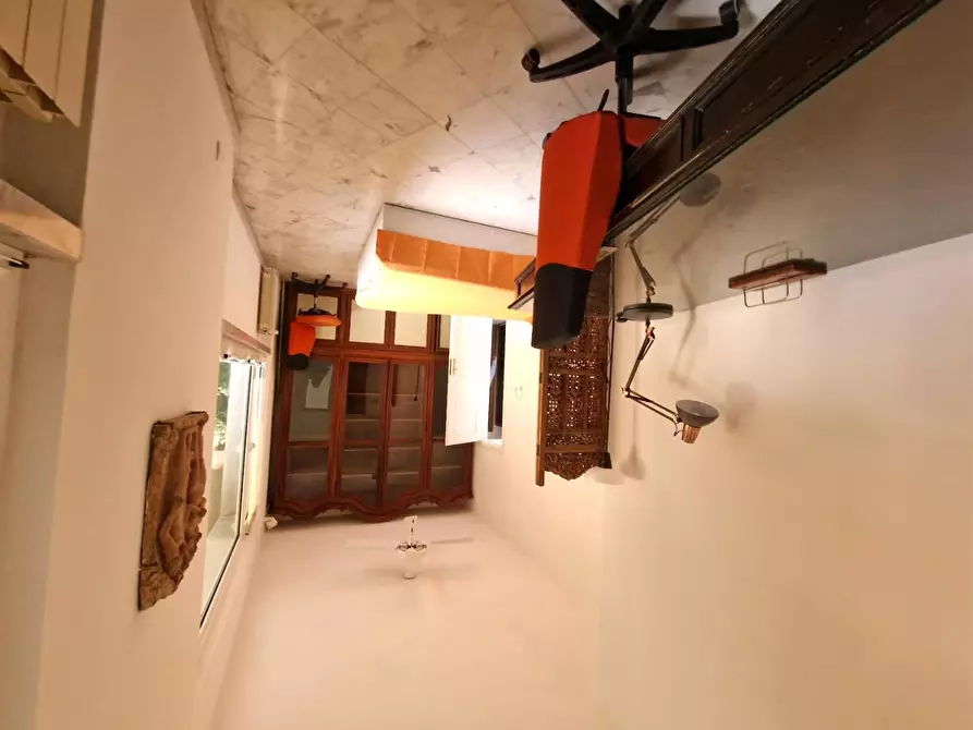 Immagine 5 di Appartamento in affitto  a Carrara