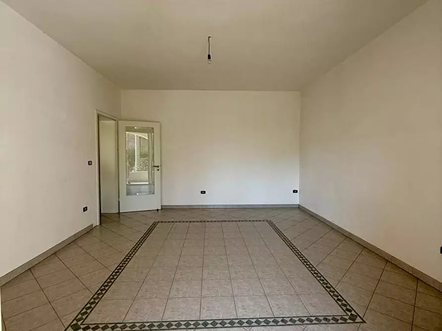 Immagine 9 di Casa indipendente in vendita  a Castrignano Del Capo