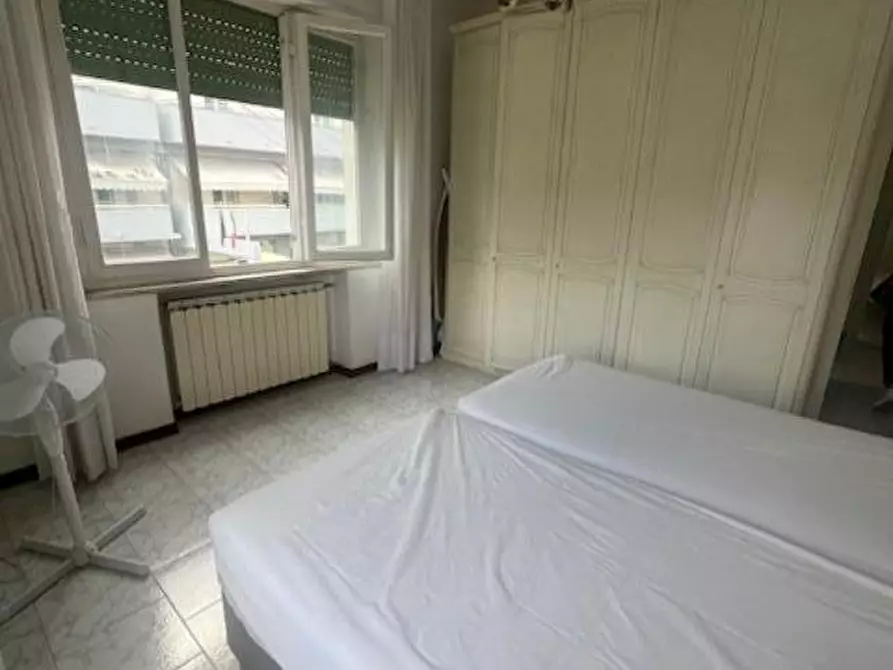 Immagine 9 di Appartamento in affitto  a Massa