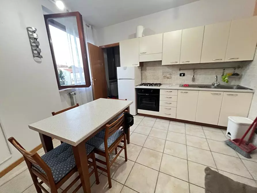 Immagine 2 di Appartamento in vendita  a Colle Di Val D'elsa