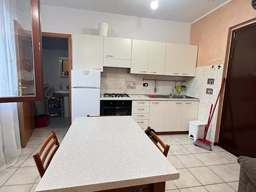 Immagine 5 di Appartamento in vendita  a Colle Di Val D'elsa