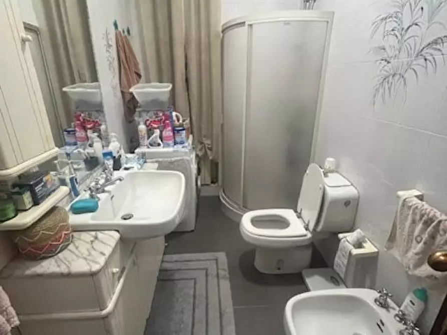 Immagine 5 di Porzione di casa in vendita  a Castelnuovo Magra