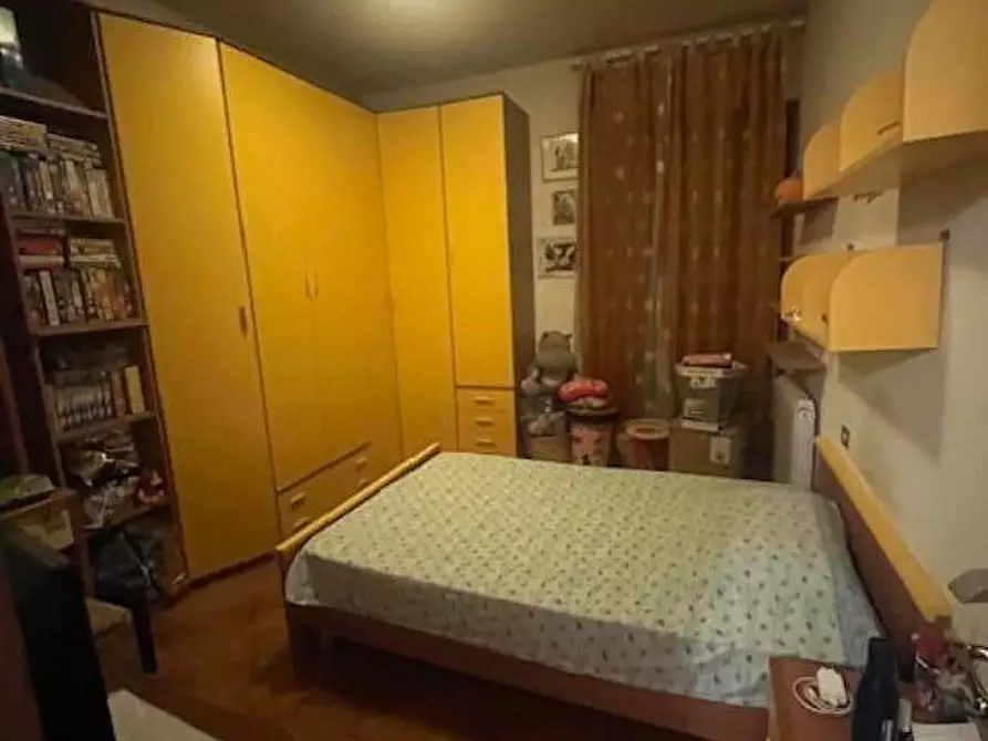 Immagine 7 di Porzione di casa in vendita  a Castelnuovo Magra