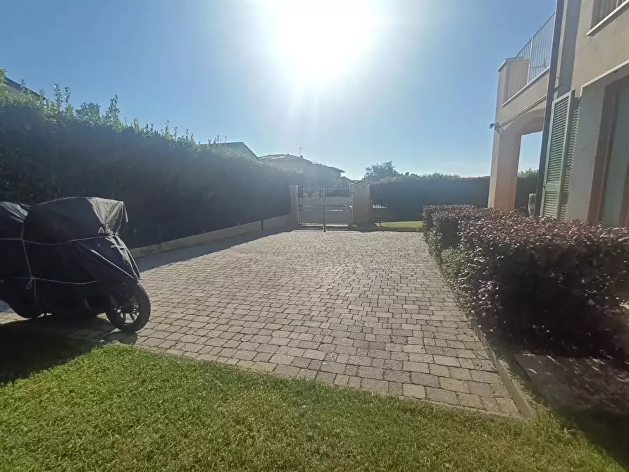 Immagine 33 di Casa quadrifamiliare in vendita  a Carrara