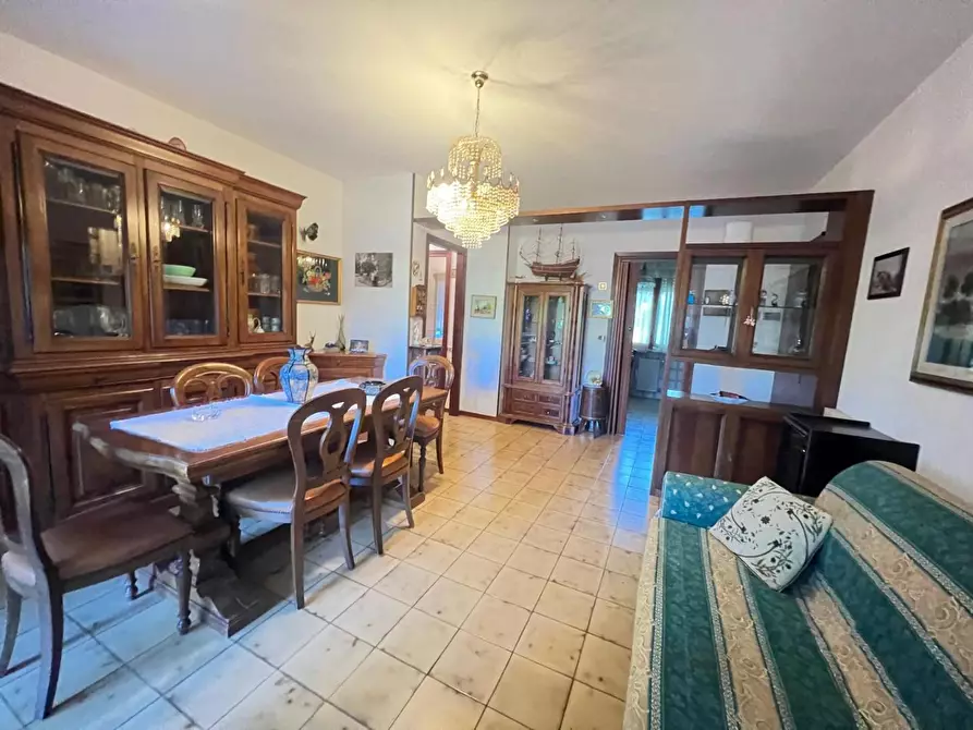 Immagine 7 di Appartamento in vendita  a Colle Di Val D'elsa