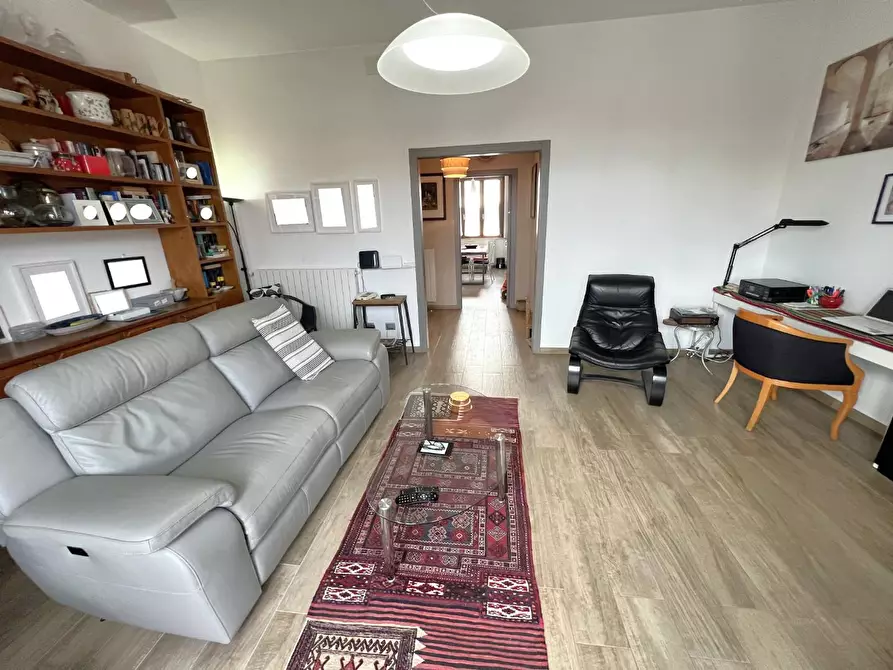 Immagine 6 di Appartamento in vendita  a Cascina