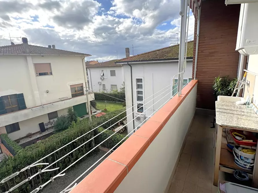 Immagine 11 di Appartamento in vendita  a Cascina