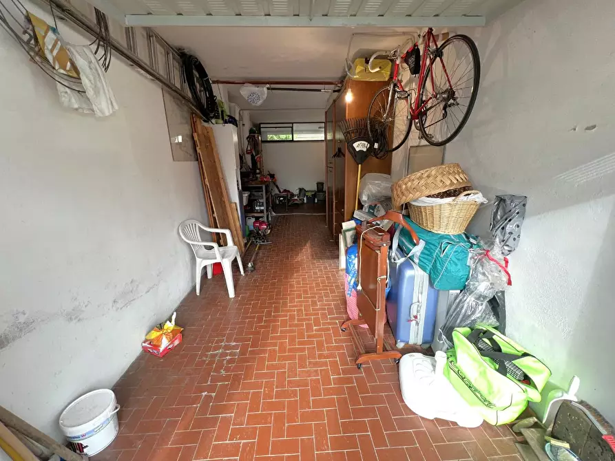 Immagine 22 di Appartamento in vendita  a Cascina