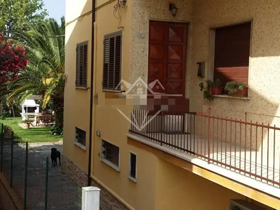 Immagine 25 di Terratetto in vendita  a Castelnuovo Magra