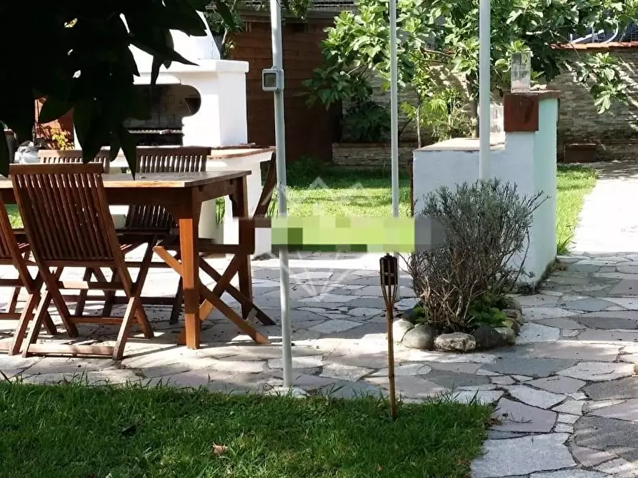 Immagine 19 di Terratetto in vendita  a Castelnuovo Magra