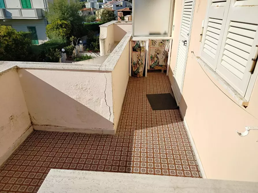 Immagine 6 di Appartamento in vendita  a Rosignano Marittimo