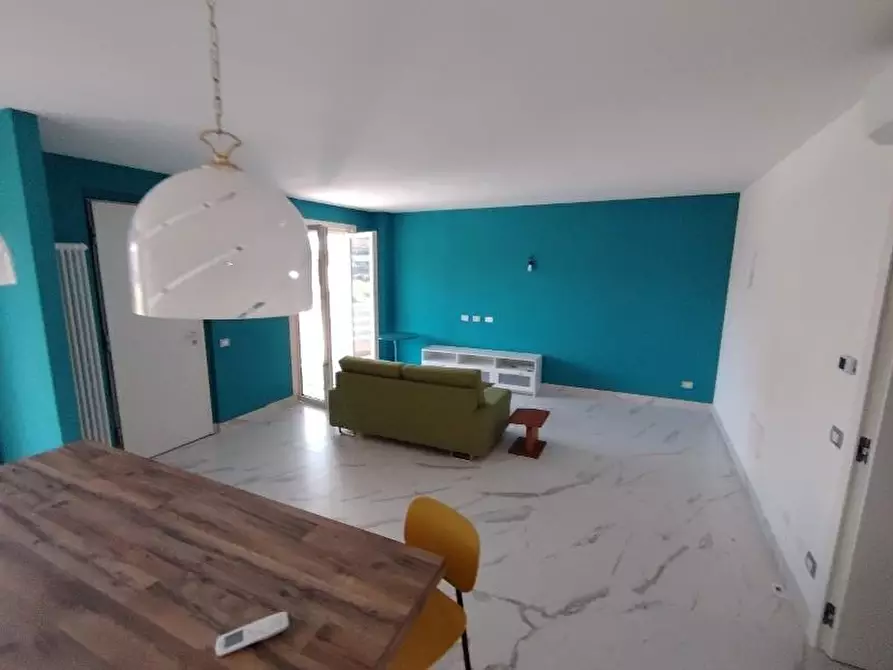 Immagine 13 di Appartamento in vendita  a Carrara