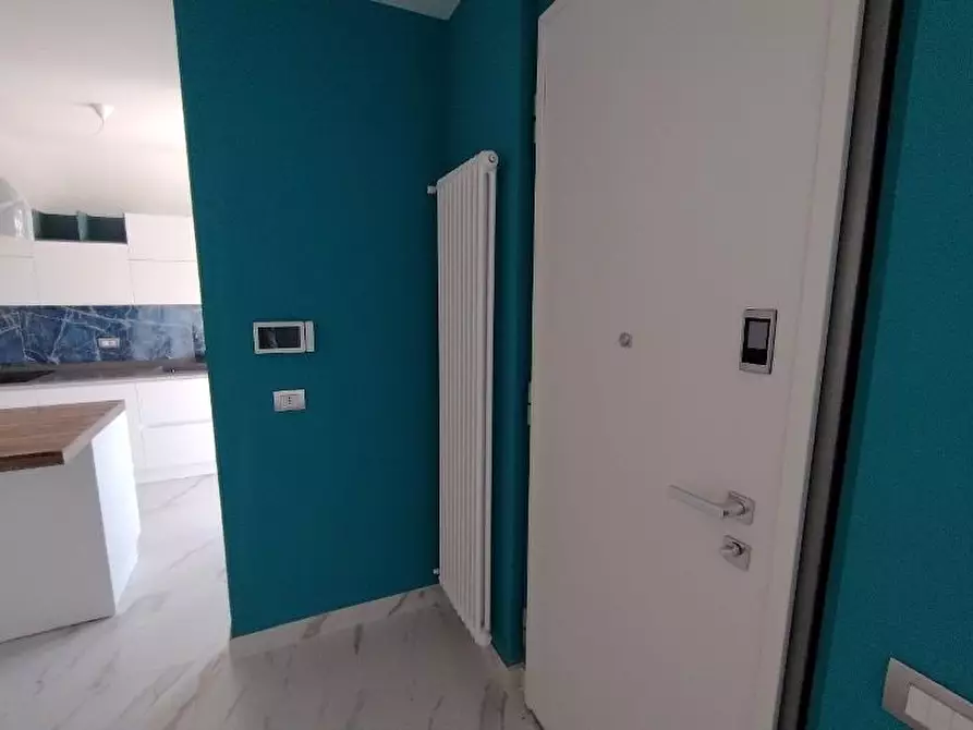 Immagine 17 di Appartamento in vendita  a Carrara