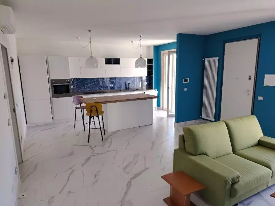 Immagine 18 di Appartamento in vendita  a Carrara