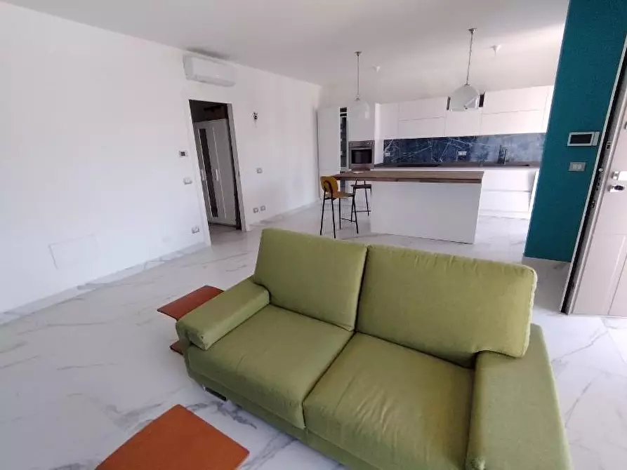 Immagine 16 di Appartamento in vendita  a Carrara