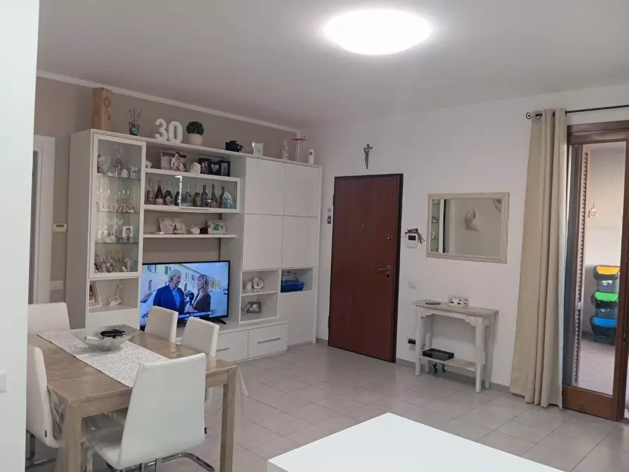 Immagine 5 di Appartamento in vendita  a Poggibonsi