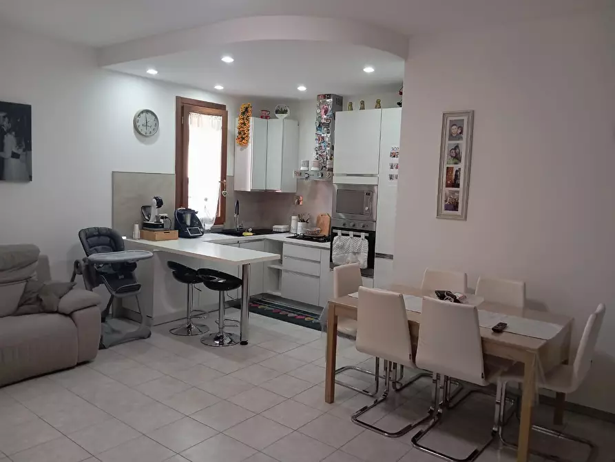 Immagine 2 di Appartamento in vendita  a Poggibonsi