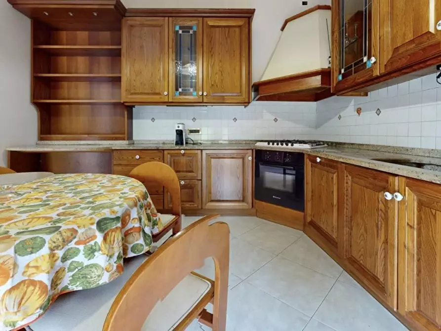 Immagine 6 di Appartamento in vendita  a Pisa