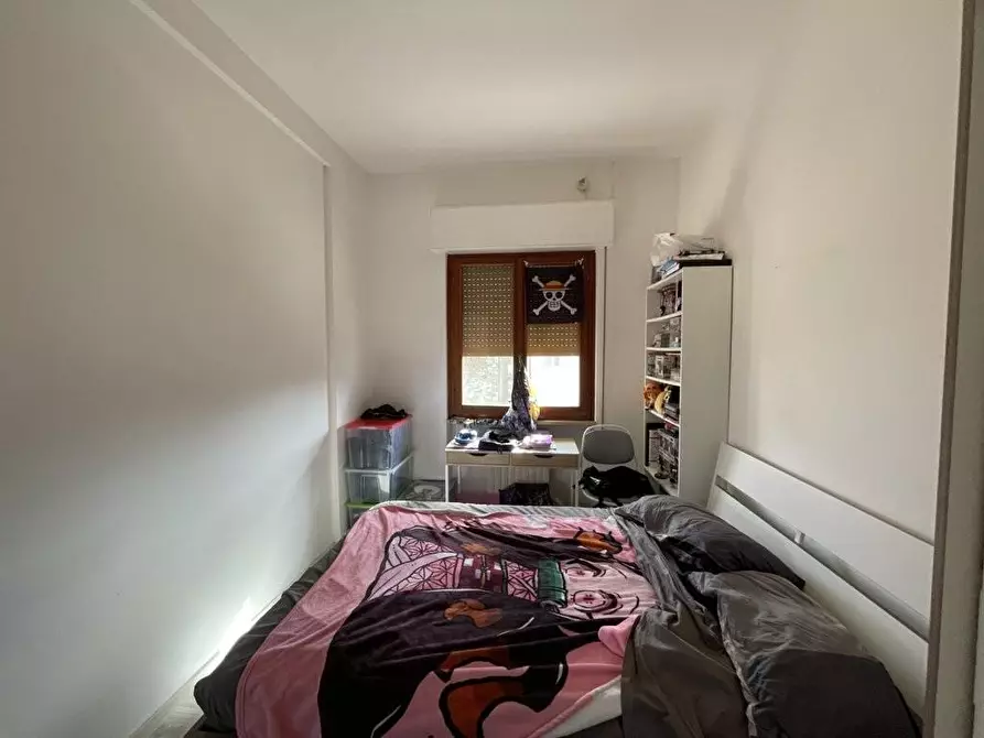 Immagine 19 di Appartamento in vendita  a Lucca