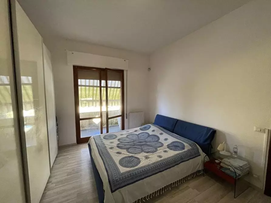 Immagine 9 di Appartamento in vendita  a Lucca