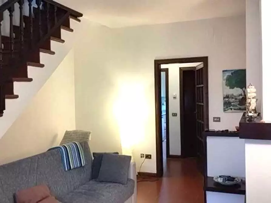 Immagine 16 di Terratetto in vendita  a Viareggio