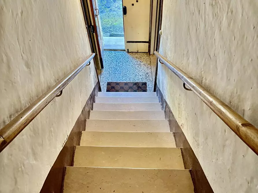 Immagine 26 di Porzione di casa in vendita  a Gambassi Terme