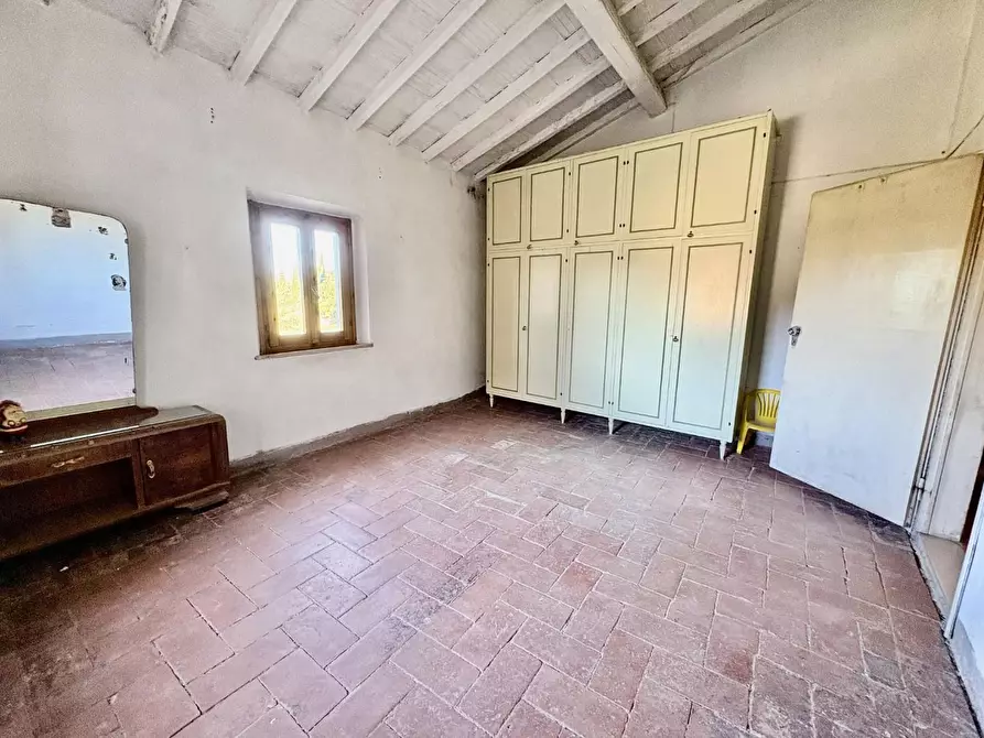 Immagine 14 di Porzione di casa in vendita  a Gambassi Terme