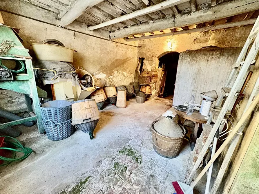 Immagine 38 di Porzione di casa in vendita  a Gambassi Terme