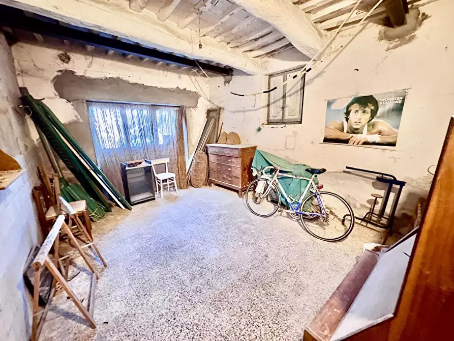 Immagine 34 di Porzione di casa in vendita  a Gambassi Terme