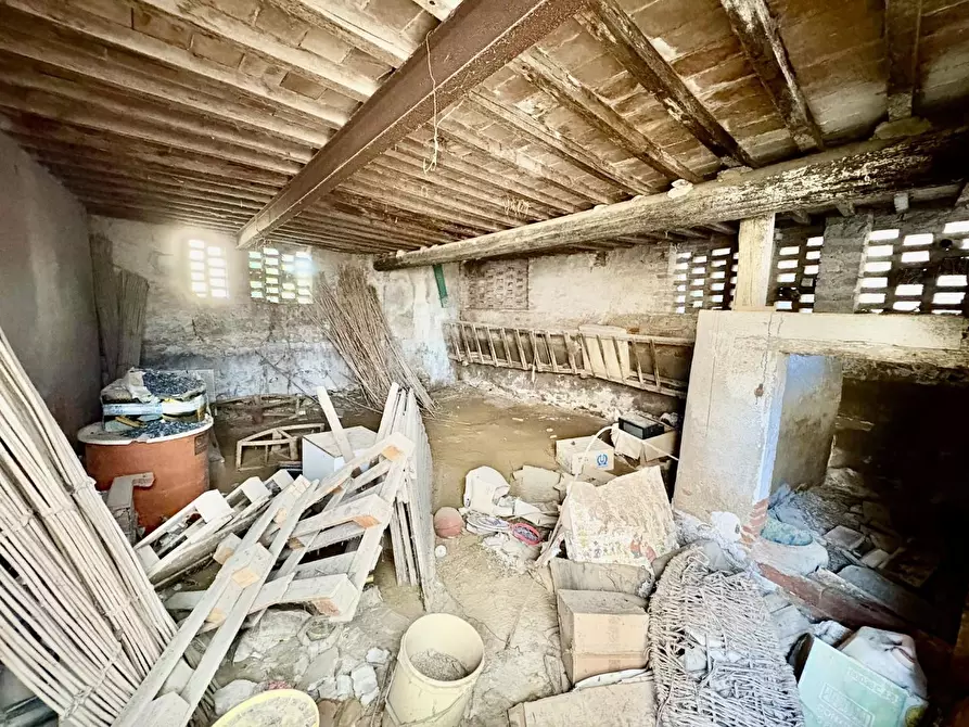 Immagine 40 di Porzione di casa in vendita  a Gambassi Terme