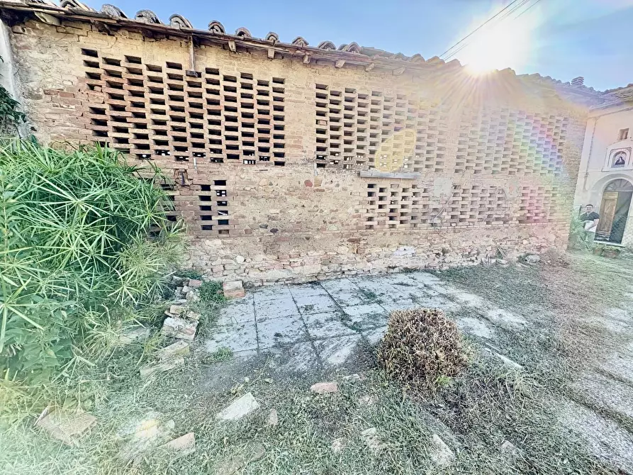 Immagine 46 di Porzione di casa in vendita  a Gambassi Terme