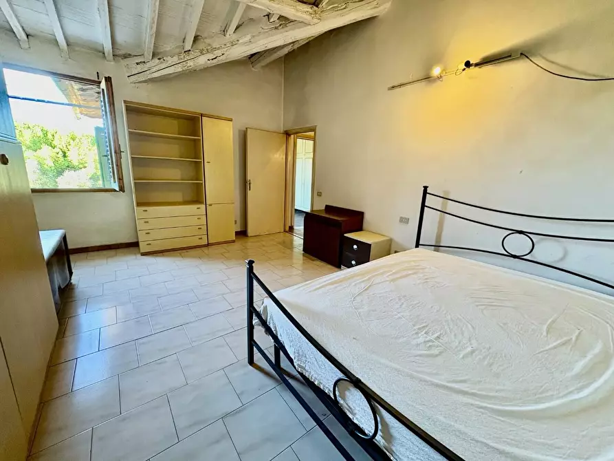 Immagine 19 di Porzione di casa in vendita  a Gambassi Terme