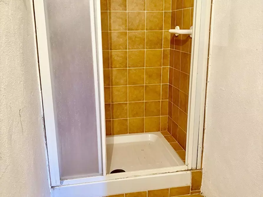 Immagine 24 di Porzione di casa in vendita  a Gambassi Terme