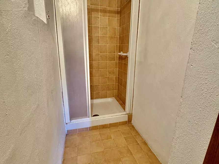 Immagine 25 di Porzione di casa in vendita  a Gambassi Terme