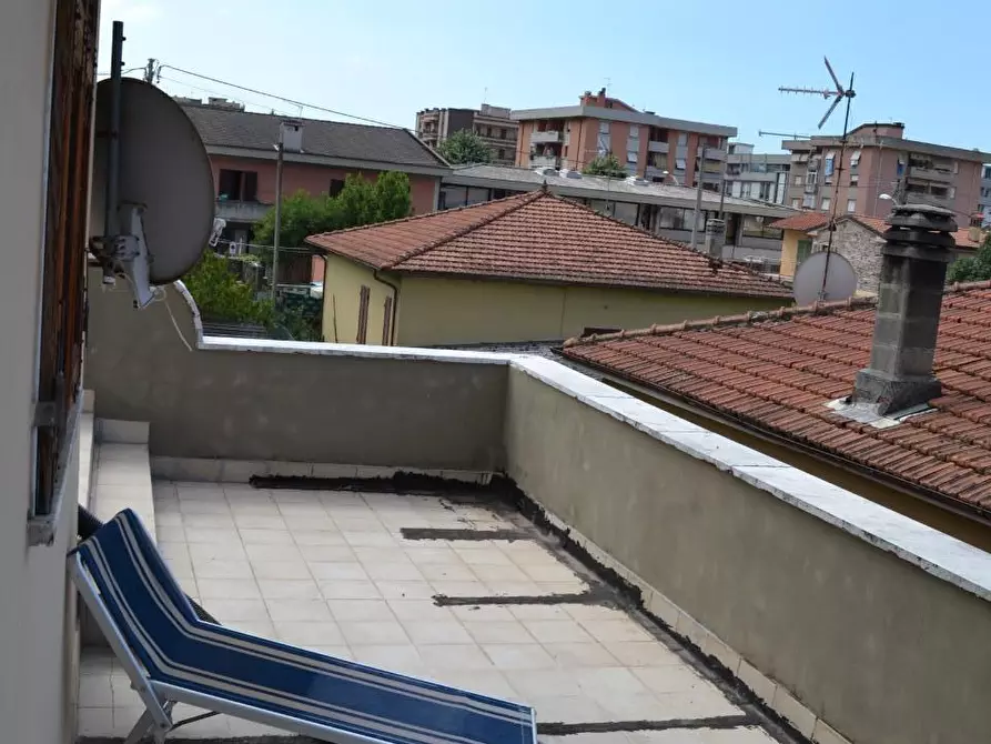 Immagine 19 di Casa indipendente in vendita  a Massa