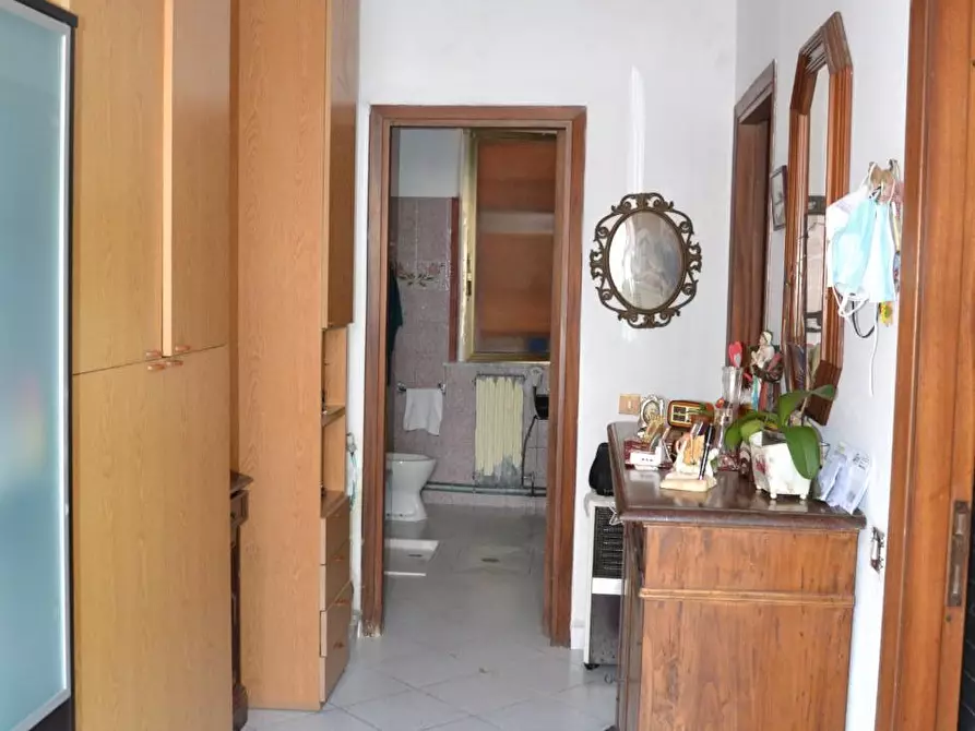 Immagine 22 di Casa indipendente in vendita  a Massa