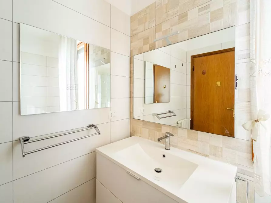 Immagine 7 di Appartamento in vendita  a Ponsacco