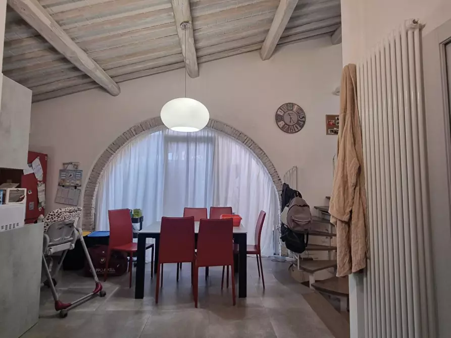 Immagine 1 di Porzione di casa in vendita  a Poggibonsi