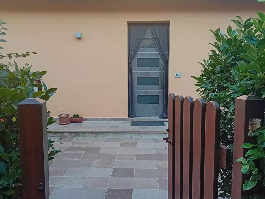 Immagine 29 di Porzione di casa in vendita  a Poggibonsi