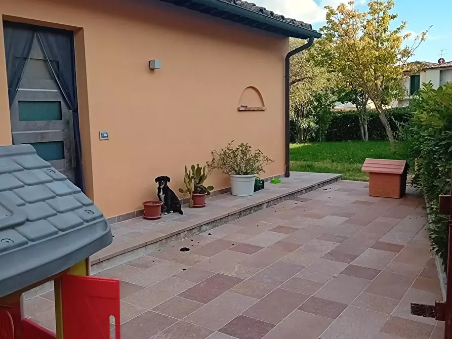 Immagine 32 di Porzione di casa in vendita  a Poggibonsi