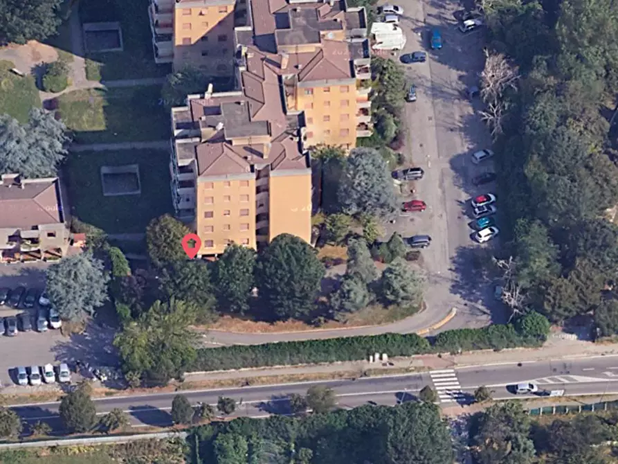 Immagine 4 di Magazzino in vendita  a Cesano Maderno